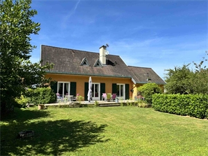 maison-villa à la vente -   71130  GUEUGNON, surface 165 m2 vente maison-villa - APR735307